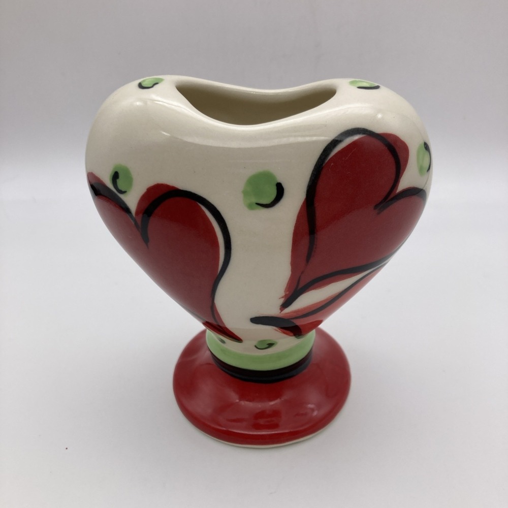 Vintage 1995 Gail Pittman Heart Shaped Bud Vase Footed Painted Red Hearts 4"